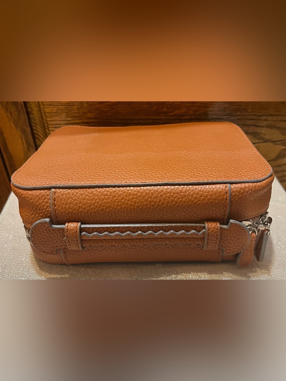 Trish McEvoy Brown Leather Power Of Make Up Make Up Bag - Picture 3 of 8